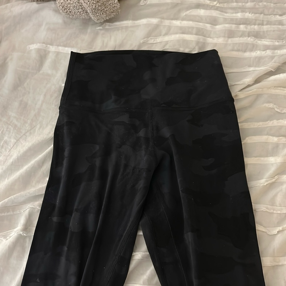 Army/camp black leggings LULU 4